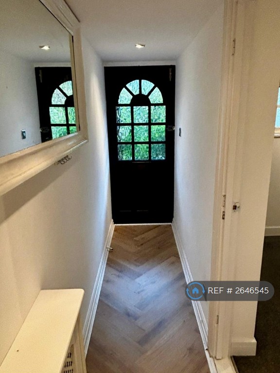 2 bedroom house in Elmgreen Close, London, E15 (2 bed) (#2646545)