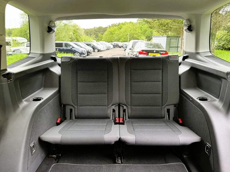 FRESH IMPORT 2012 62 PLATE VOLKSWAGEN CROSS TOURAN 1.4 TSI DSG,AUTO 7 SEATS