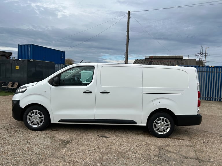 2020 Vauxhall Vivaro 2900 1.5d 100PS Dynamic H1 Van PANEL VAN Diesel Manual