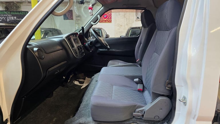  Nissan Elgrand Caravan twin mobility Chair auto lift Petrol Automatic