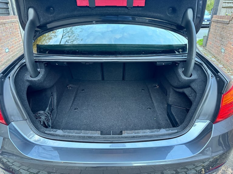 2014 BMW 4 Series 435i Luxury 2dr Auto COUPE Petrol Automatic