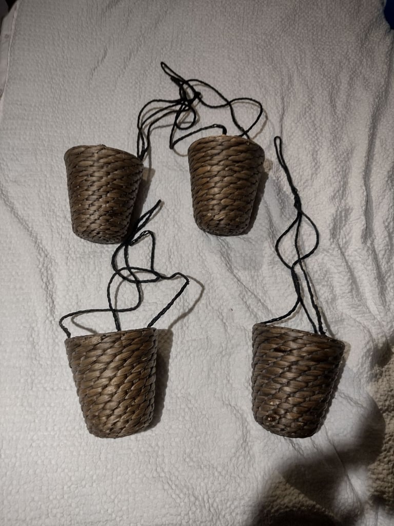 Wicker Hanging Baskets