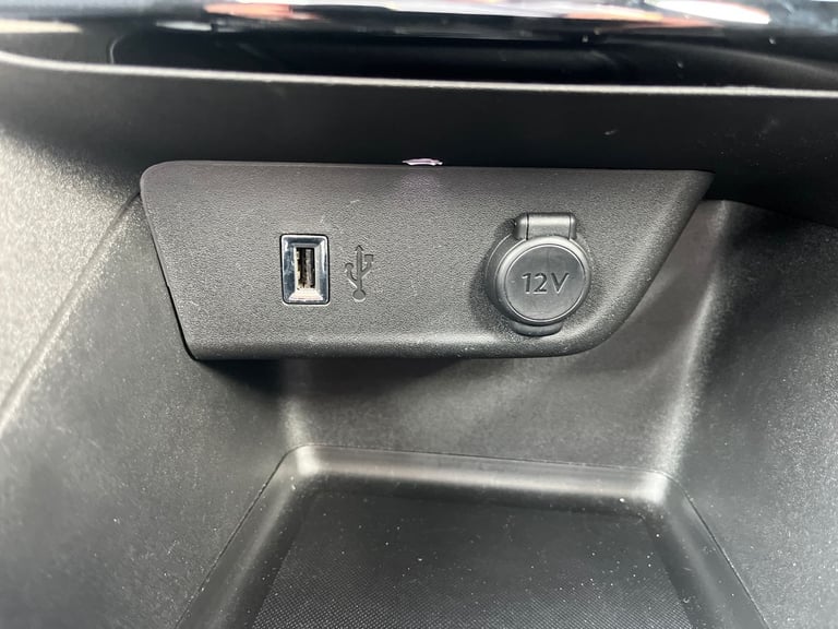  Vauxhall Corsa 1.2 Se Hatchback 5dr Petrol Manual Euro 6 75 Ps Petrol