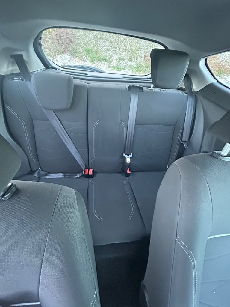 Ford, FIESTA, Hatchback, 2013, Semi-Auto, 1597 (cc), 3 doors