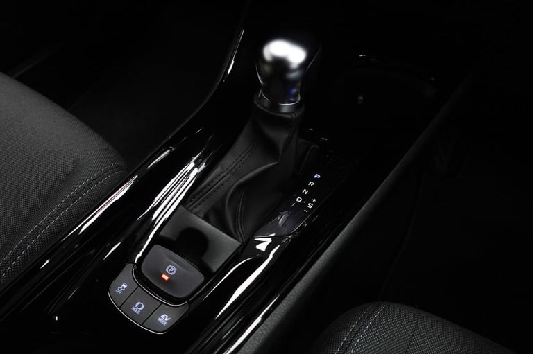 2021 Toyota C-HR 2.0 VVT-h GPF Design SUV 5dr Petrol Hybrid CVT Euro 6 (s/s) (184 ps) HATCHBACK P...