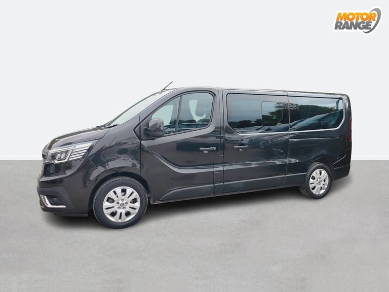 2023 Renault Trafic LL30 ENERGY dCi 170 Sport Nav 9 Seater EDC Minibus DIESEL Automatic