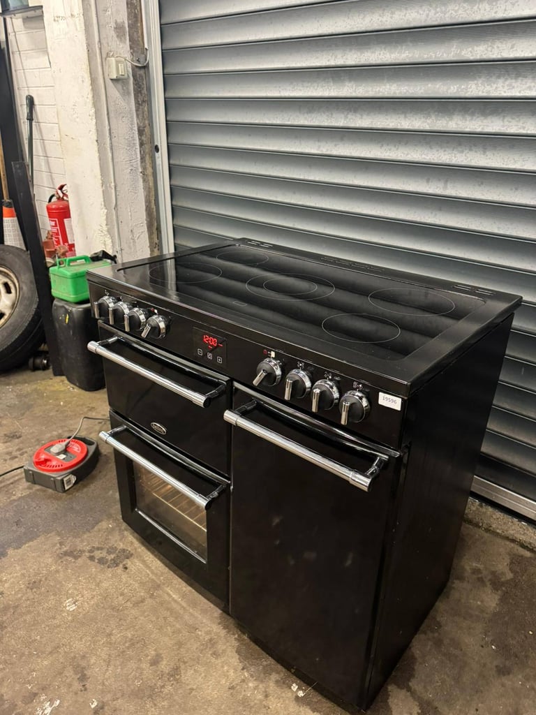 Black Belling Farmhouse 90e cm Range cooker comes with 3 months warranty, Ref:19596