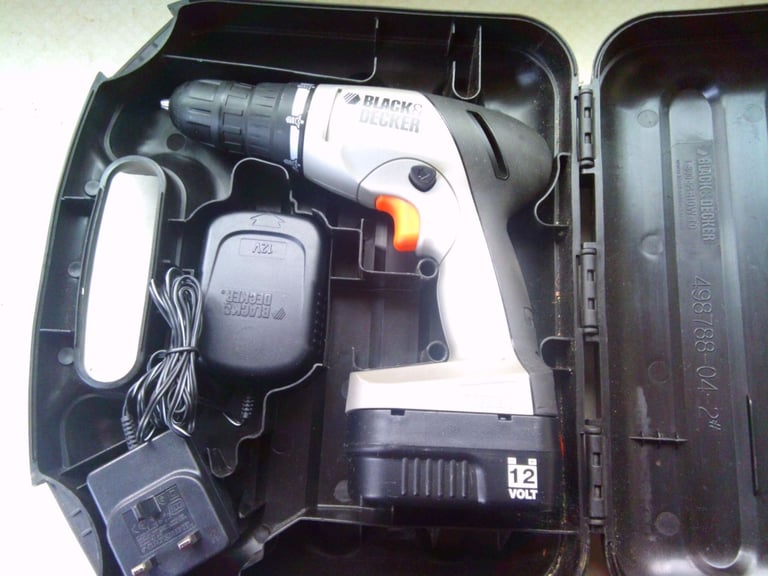 Black & Decker HP Cordless 12V Hammer Drill Driver +Battery Charger