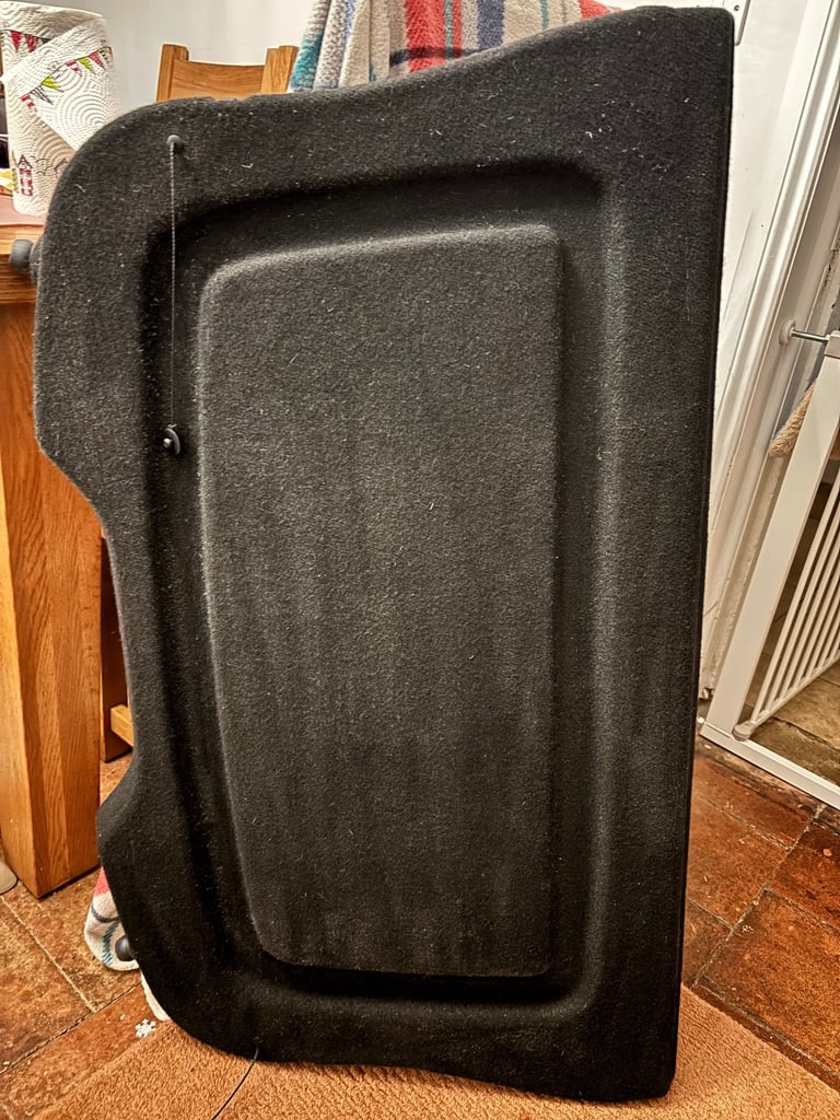Ford Focus 2016 Parcel Shelf