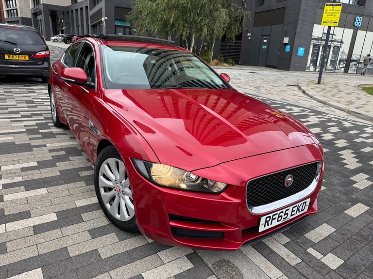 image for 2016 JAGUAR XE PRESTIGE 2.0 DIESEL 6 SPEED MANUAL SALOON RED 4dr + £20 ROAD TAX