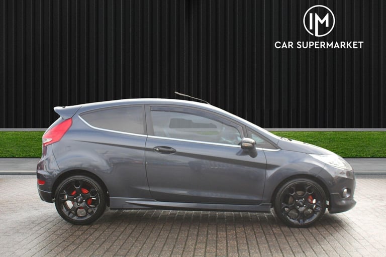 2010 Ford Fiesta 1.6 Titanium 3dr HATCHBACK Petrol Manual