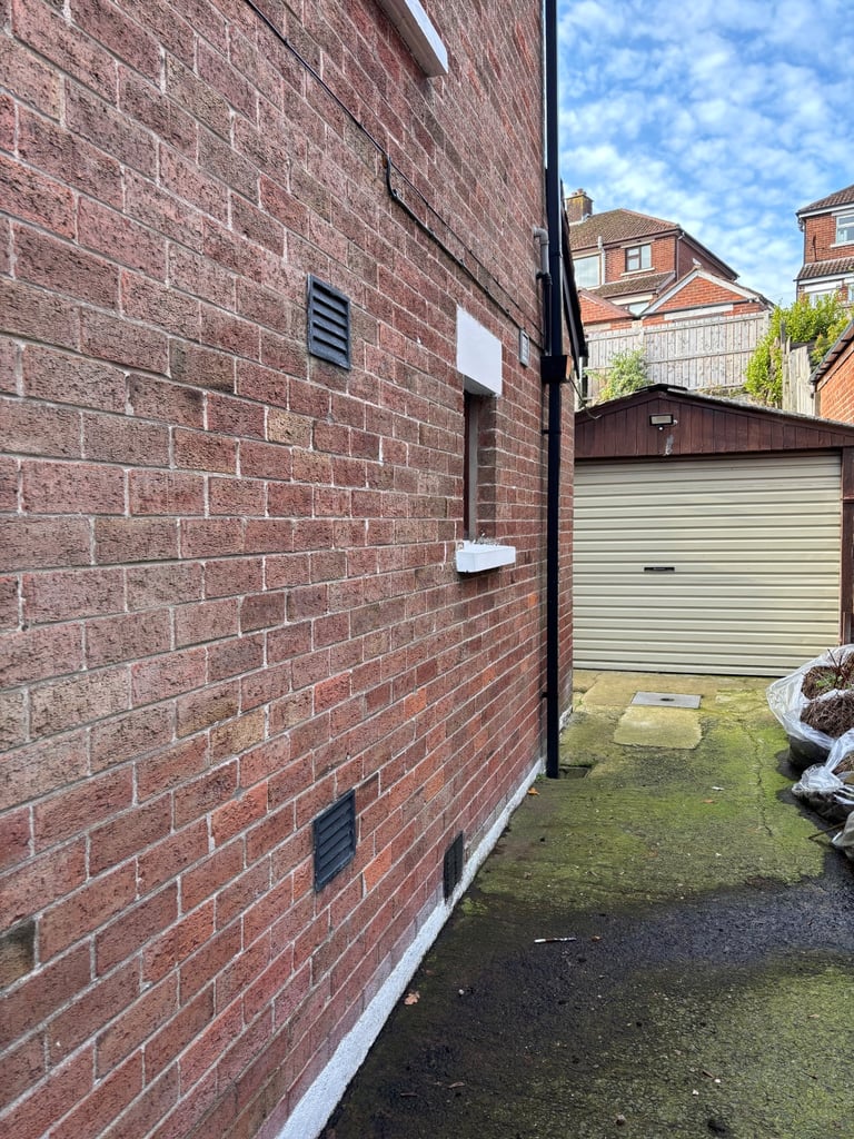 3 bedroom house to let springvale gardens area north belfast