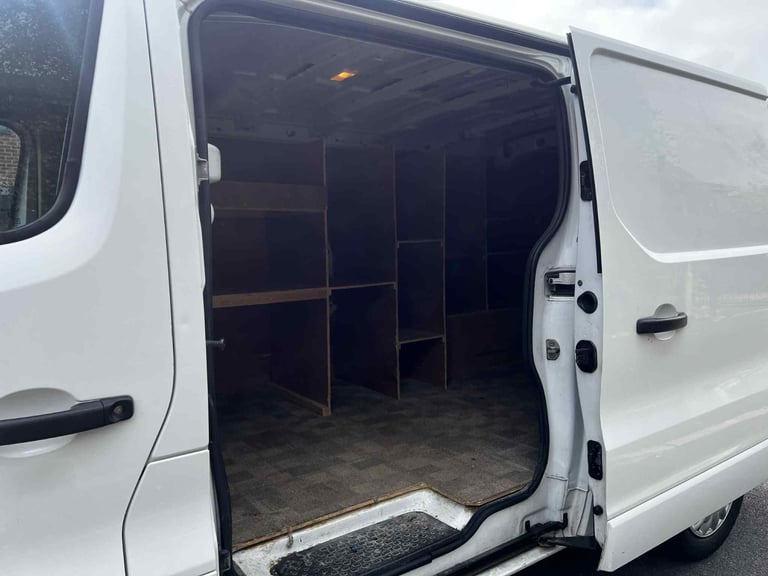 Vauxhall, VIVARO, Panel Van, 2015, Manual, 1598 (cc)
