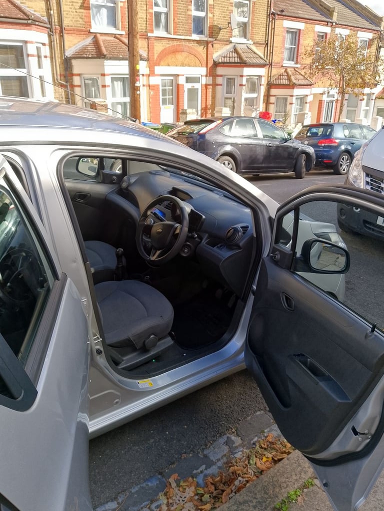 Chevrolet, SPARK, Hatchback, 2012, Manual, 995 (cc), 5 doors