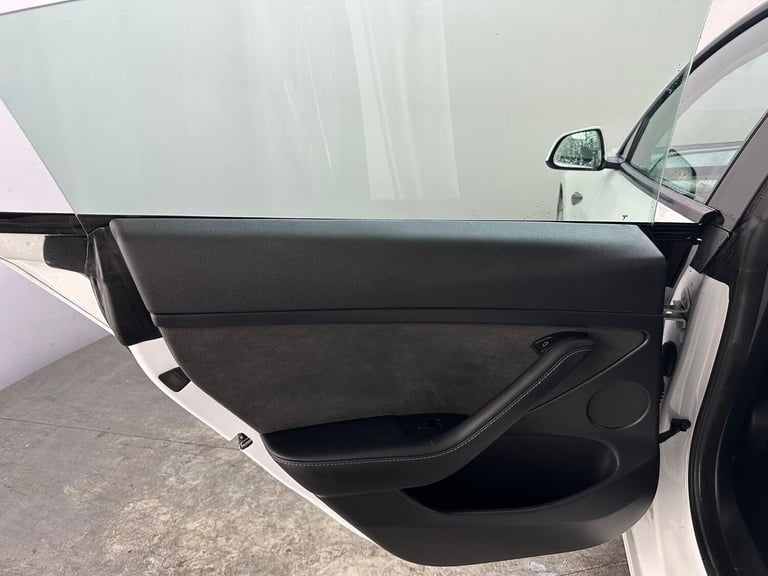 2023 Tesla Model 3 Auto RWD 4dr SALOON Electric Automatic