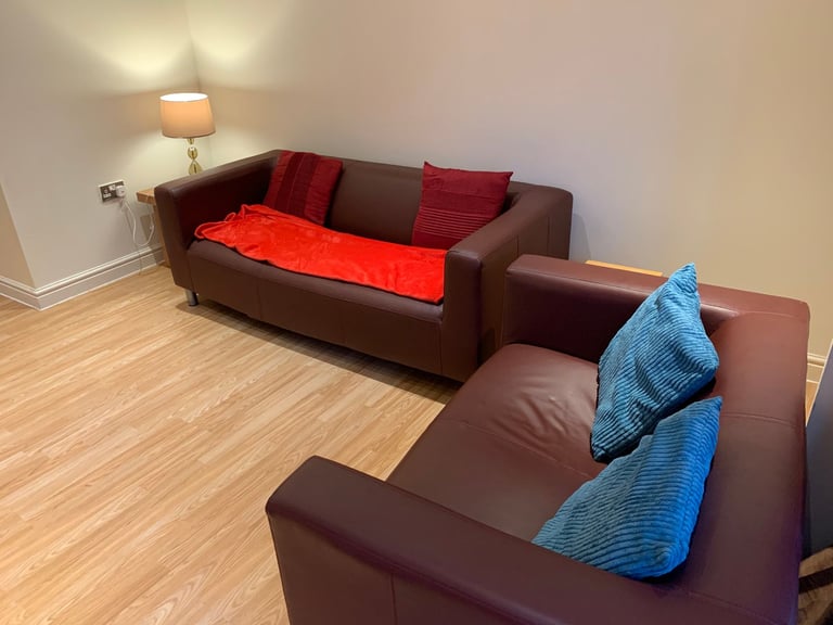 City Centre executive apartment for short term holiday/business let  
