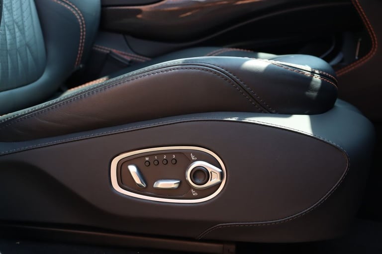 2023 23 ASTON MARTIN DBX 4.0 V8 SUV 5DR PETROL AUTO 4WD EURO 6 (S/S) (550 PS)