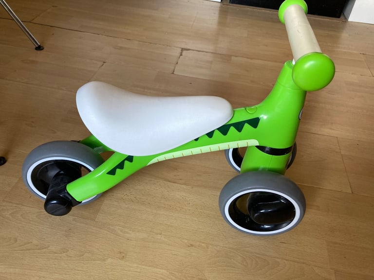Diditrike crocodile ride on toy 12 months+