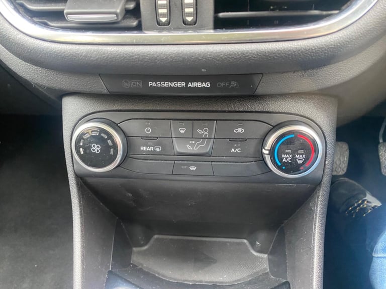 FORD FIESTA 1.0 T EcoBoost Zetec 2018