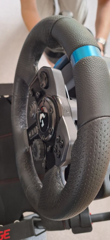 Complete PS5/PS4 driving simulator. 