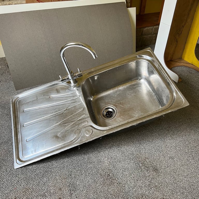 Stainless Steel Sink with Drainer and Mixer Tap
