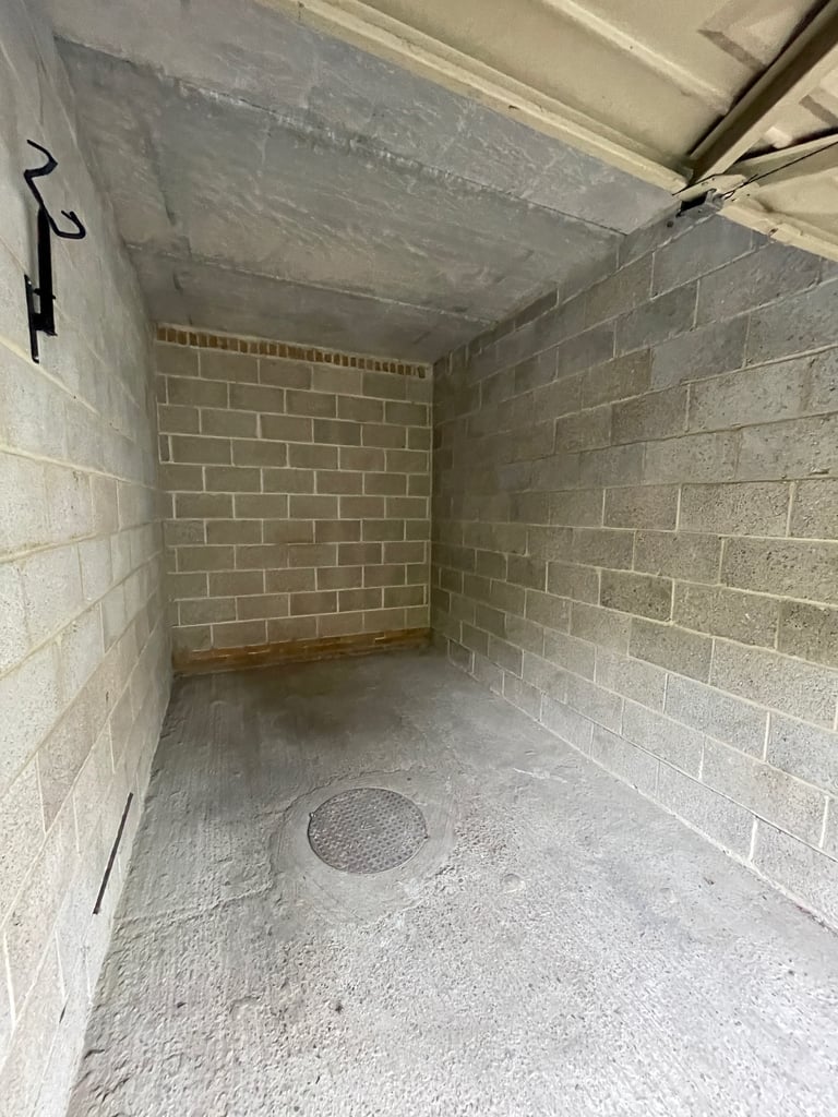 Secure Lock up garage New Cross SE14