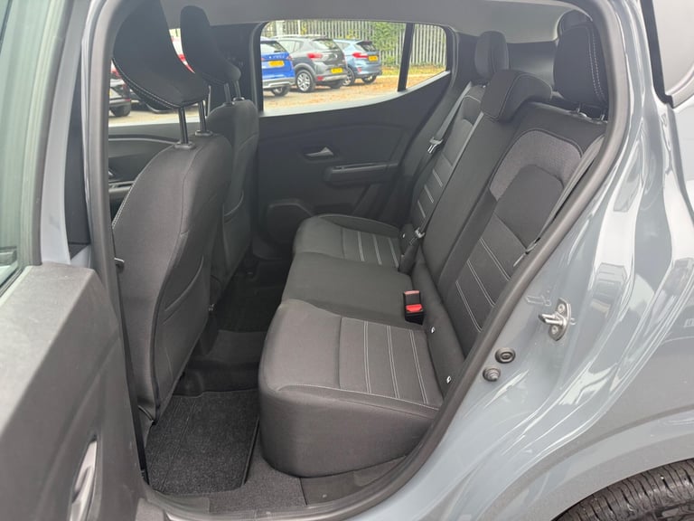 2025 Dacia Sandero Journey TCe 90 MY24 HATCHBACK Petrol Manual