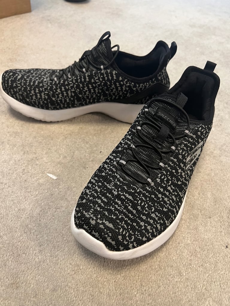 image for Women trainers size 4