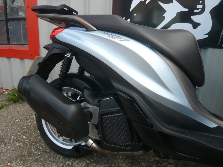 Piaggio Medley 125 2024 SCOOTER LEARNER LEGAL MOPED 50 VISION R RR CB MT YS YBR