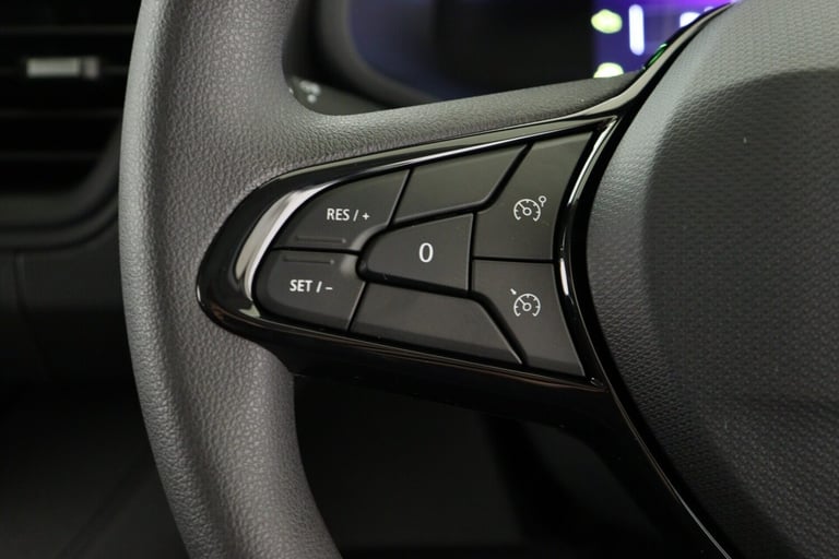 2025 Renault Trafic LL30 Blue dCi 130 Advance [Safety] Crew Van WINDOW VAN DIESEL Manual