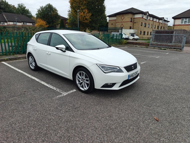 2013 SEAT Leon 1.2 TSI SE 5dr [Technology Pack] HATCHBACK Petrol Manual