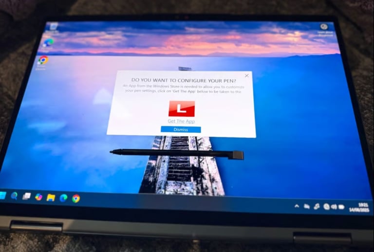 Lenovo laptop X1 Yoga Gen 7 *Touch Screen* i7-1260p 16gb mem, 512GB HD