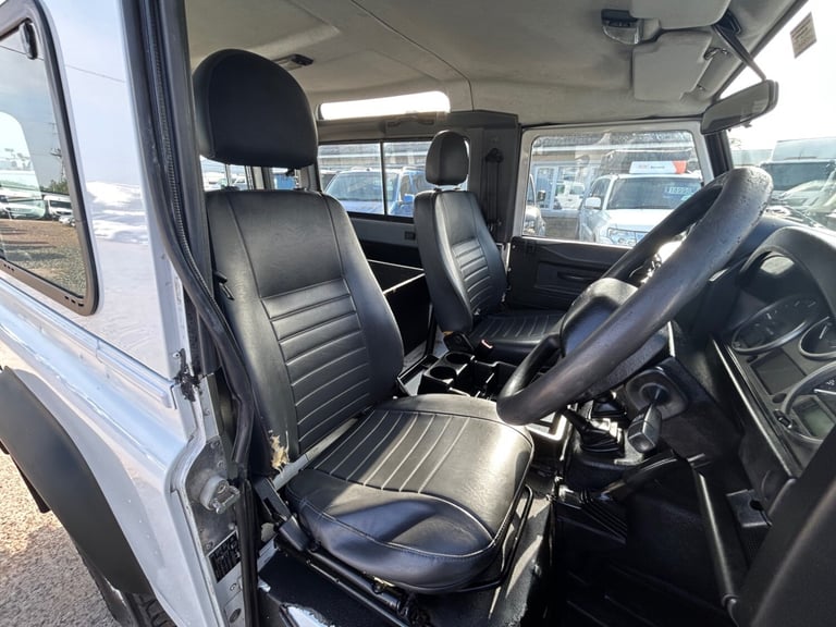 2012 LAND ROVER DEFENDER Station Wagon TDCi [2.2] Puma 