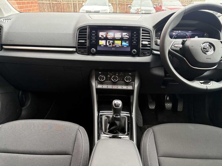 2025 Skoda Karoq 1.0 TSI 116 SE Drive 5dr Manual SUV Petrol Manual