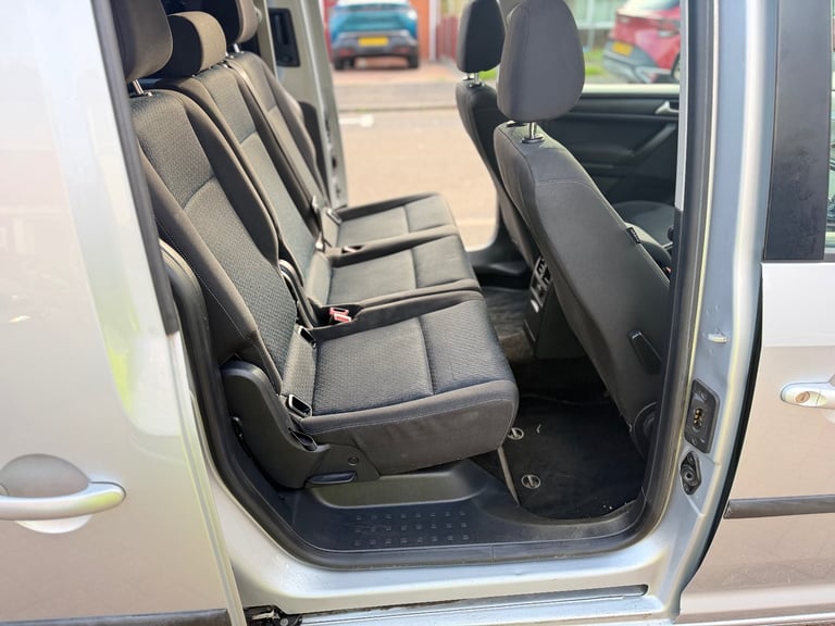 Volkswagen, CADDY MAXI LIFE, MPV, 2017, Semi-Auto, 1968 (cc), 5 doors