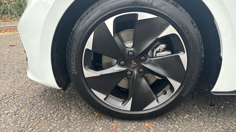 2025 Cupra Born 170kW e-Boost V1 59kWh 5dr Auto Electric Hatchback Hatchback Electric Automatic