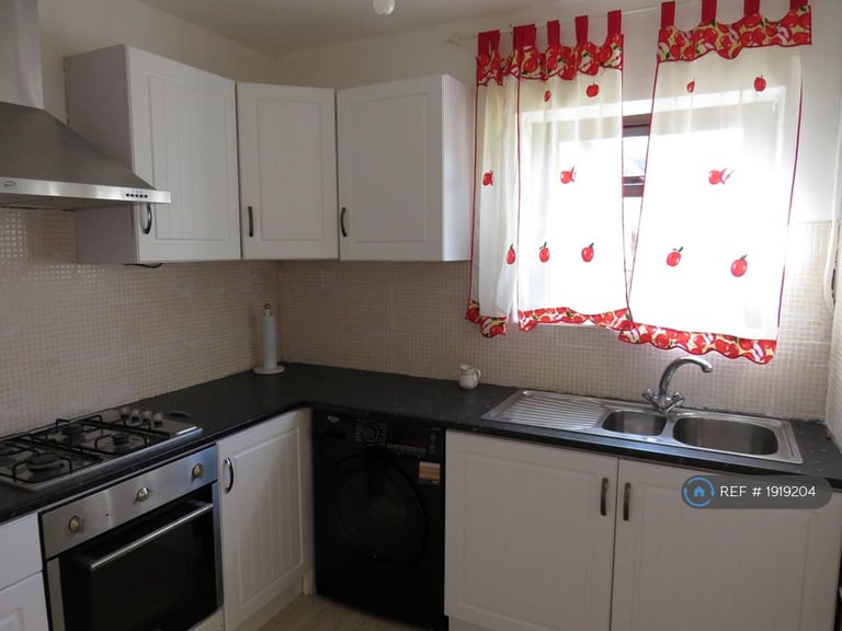 3 bedroom house in Hereward Close, Impington, Cambridge, CB24 (3 bed) (#1919204)