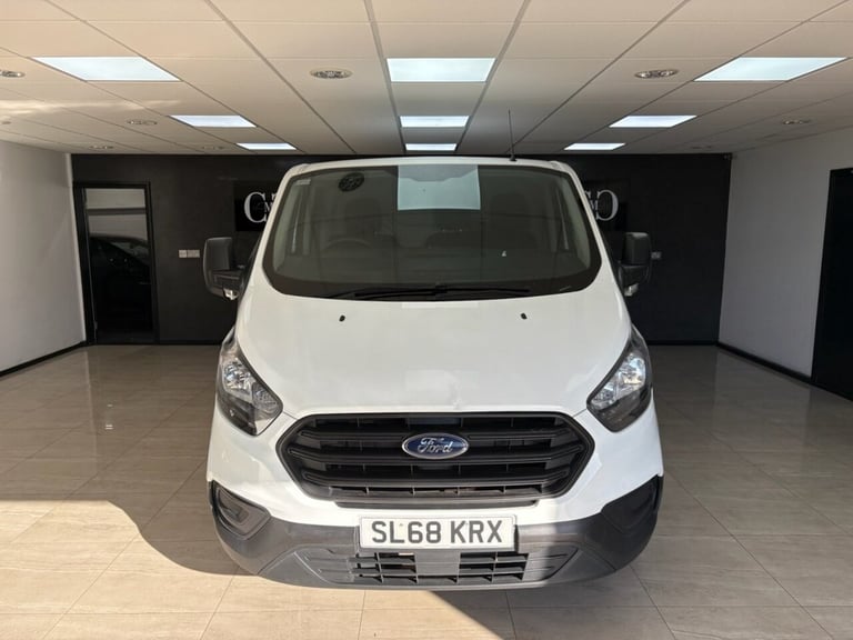 2018 Ford Transit Custom 2.0 TDCi 105ps Low Roof Van PANEL VAN DIESEL Manual