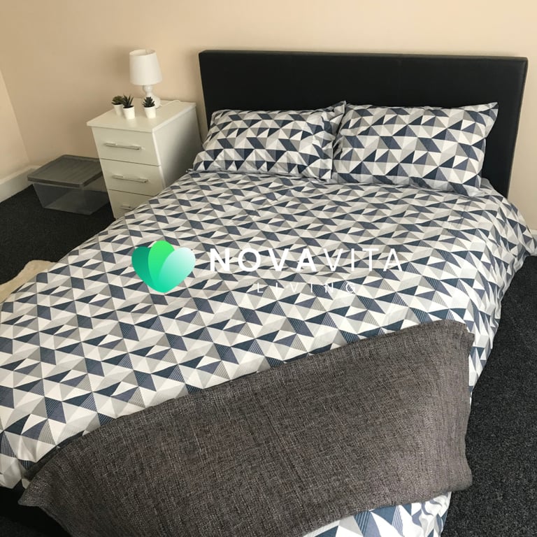 Supported Living Rooms Homeless, DSS, No rent HMO - Service charge Emergency Temporary Ref 255