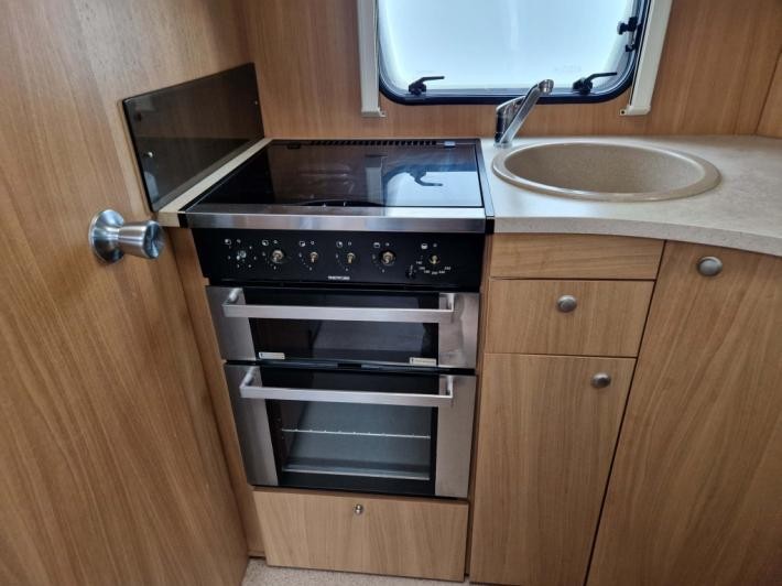 2011 Swift Charisma 220 Used Caravan