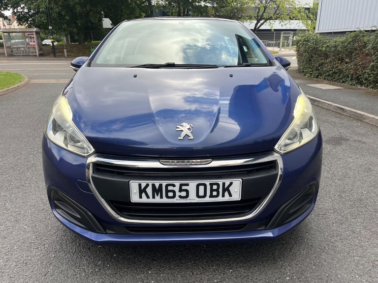 image for PEUGEOT 208 1.2 PureTech Active 2015