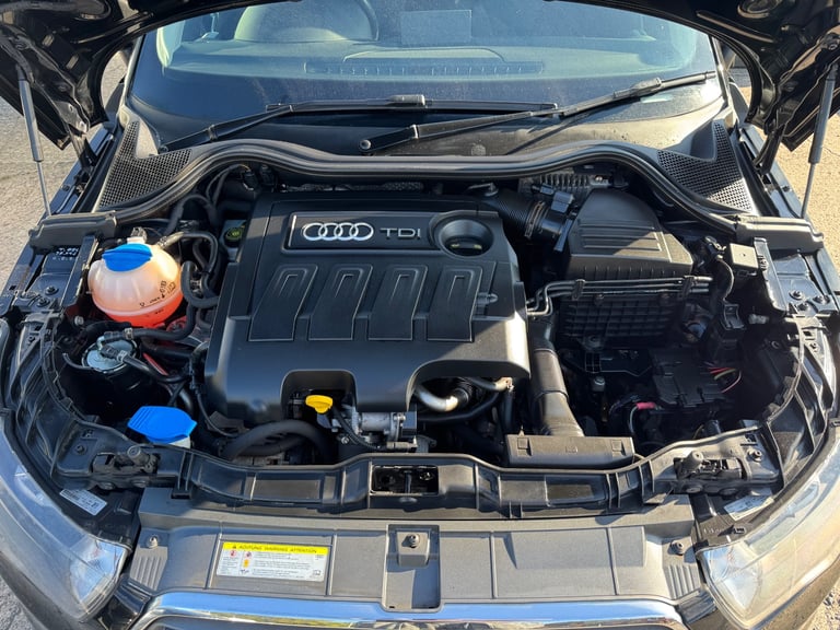 Audi, A1, Hatchback, 2014, 1.6 TDI sport, Manual, 5 doors