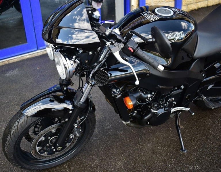 2004 04 TRIUMPH SPEED FOUR 599CC
