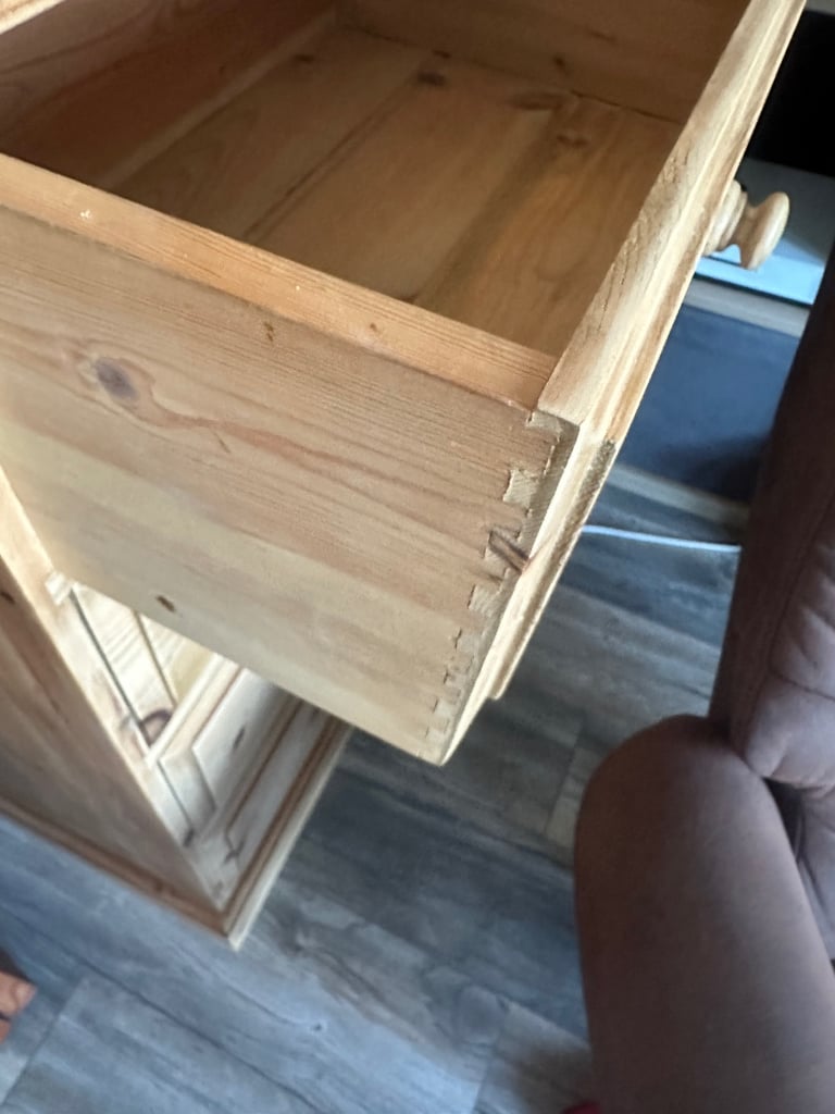 Pine drawers 