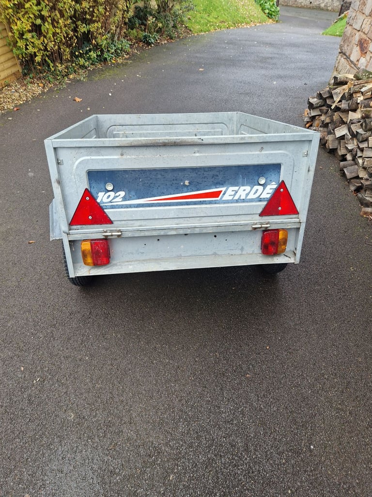 Erde 102 tipper trailer