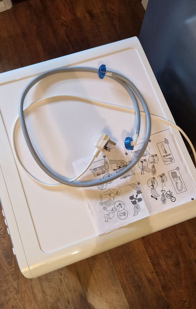 Washing machine Indesit Push&Go 8kg 1400rpm, like NEW