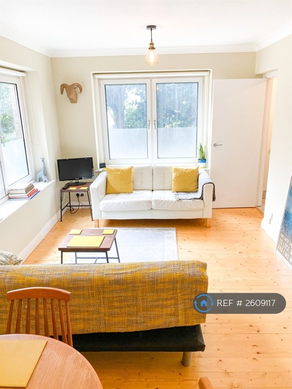 image for 1 bedroom flat in The Drive, Hove, BN3 (1 bed) (#2609117)