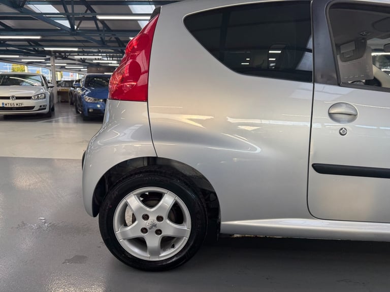2011 Peugeot 107 1.0 Sportium 3dr HATCHBACK Petrol Manual