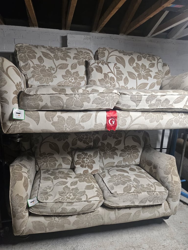 image for Exdisplay g plan 3&2 sofa set 250