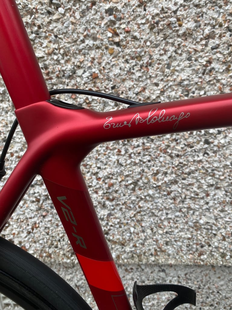Colnago V2R Road Bike Carbon Campagnolo Super Record Winter Cycling Vintage 